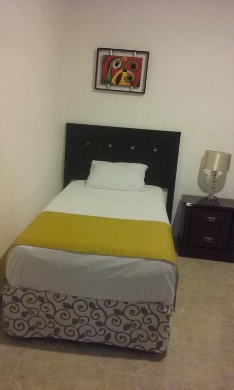Room In Cancun Stadium المظهر الخارجي الصورة