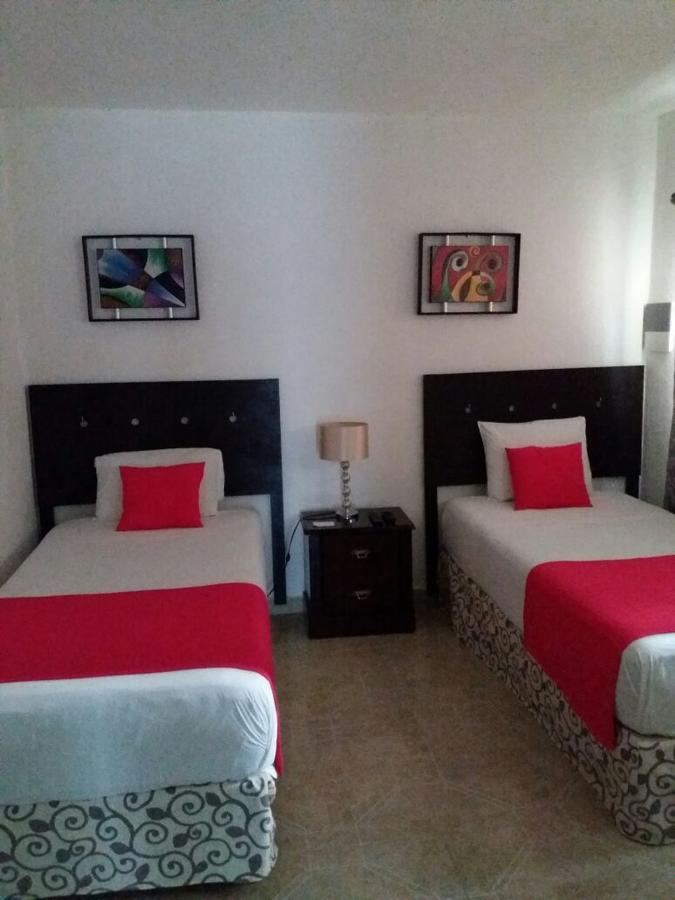 Room In Cancun Stadium المظهر الخارجي الصورة