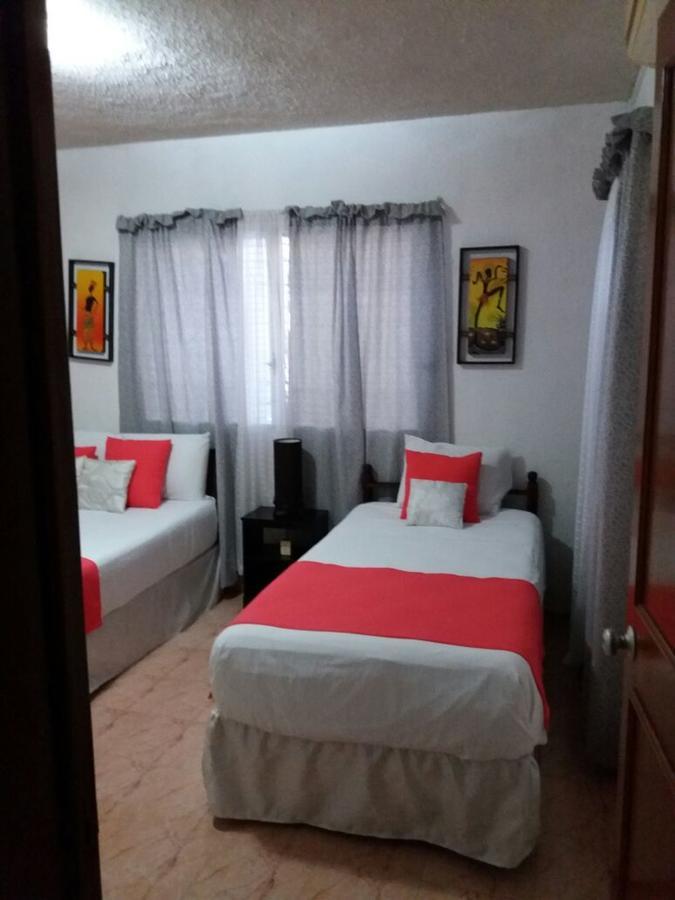 Room In Cancun Stadium المظهر الخارجي الصورة